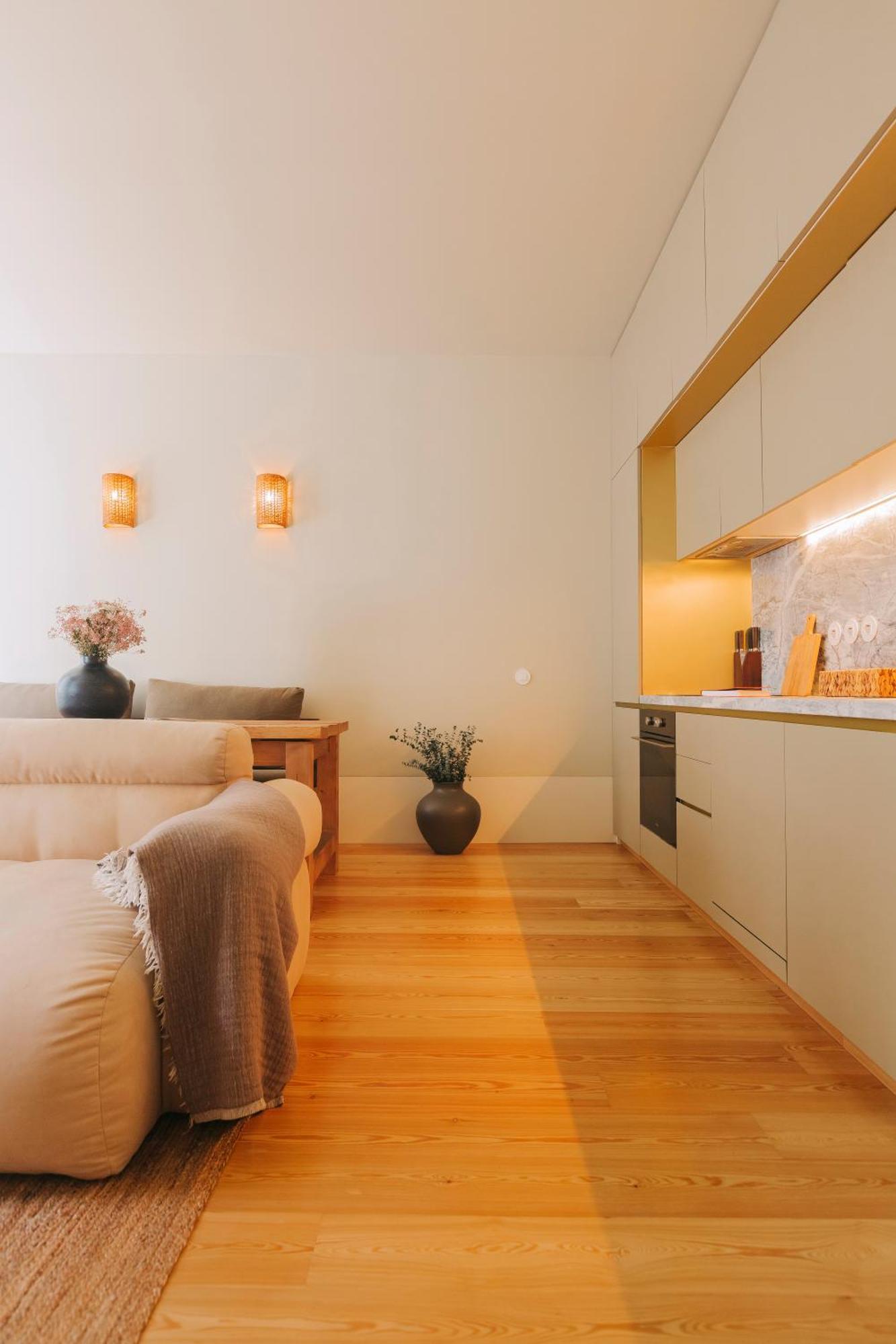 Village Aparthotel By Boa Porto Szoba fotó A kitchen in a flat at the new development